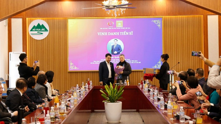 VNABC vinh danh các cá nhân tiêu biểu.