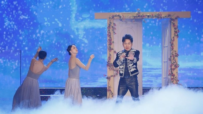 Ca sĩ Tùng Dương sẽ tham gia biểu diễn trong chương trình. (Ảnh: VTV)