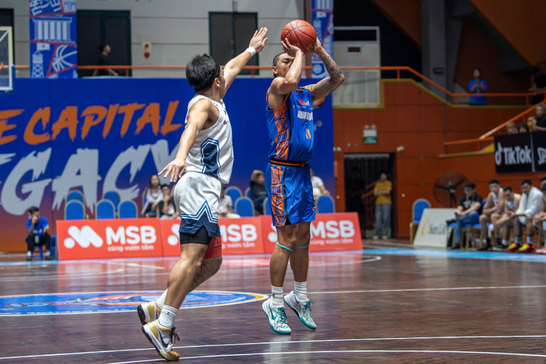 Các tay ném chủ lực đưa Hanoi Buffaloes vươn lên. (Ảnh: Nhật Dũng) Các tay ném chủ lực đưa Hanoi Buffaloes vươn lên. (Ảnh: Nhật Dũng)