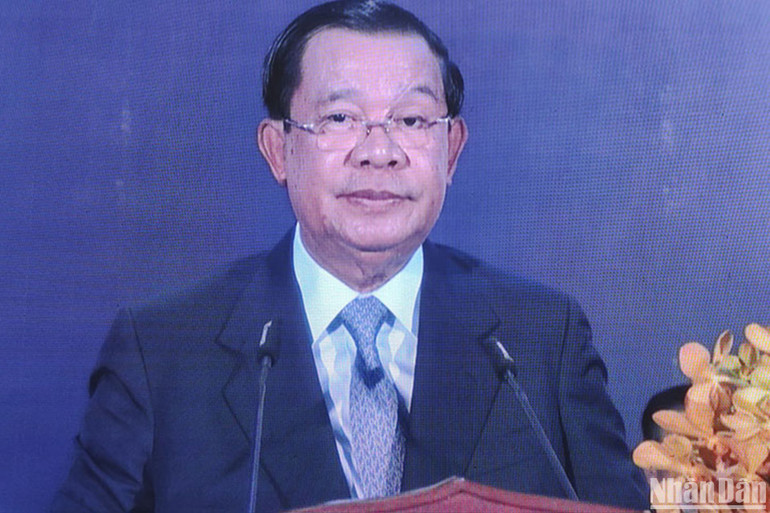 Thủ tướng Chính phủ Hoàng gia Campuchia Samdech Techo Hun Sen tuyên bố chính thức khai mạc ASEAN Para Games 12. Thủ tướng Chính phủ Hoàng gia Campuchia Samdech Techo Hun Sen tuyên bố chính thức khai mạc ASEAN Para Games 12.