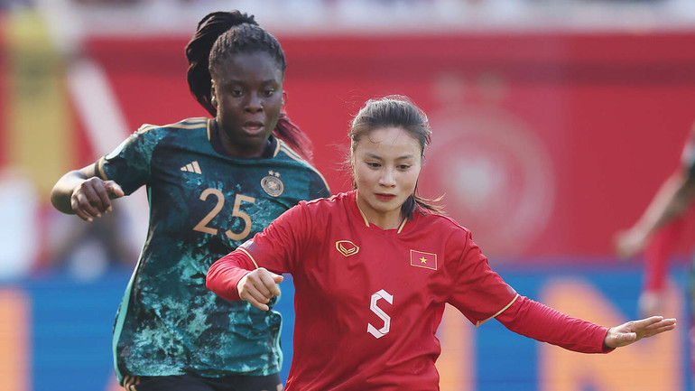 Đội tuyển nữ Việt Nam chơi đầy nỗ lực. Đội tuyển nữ Việt Nam chơi đầy nỗ lực.