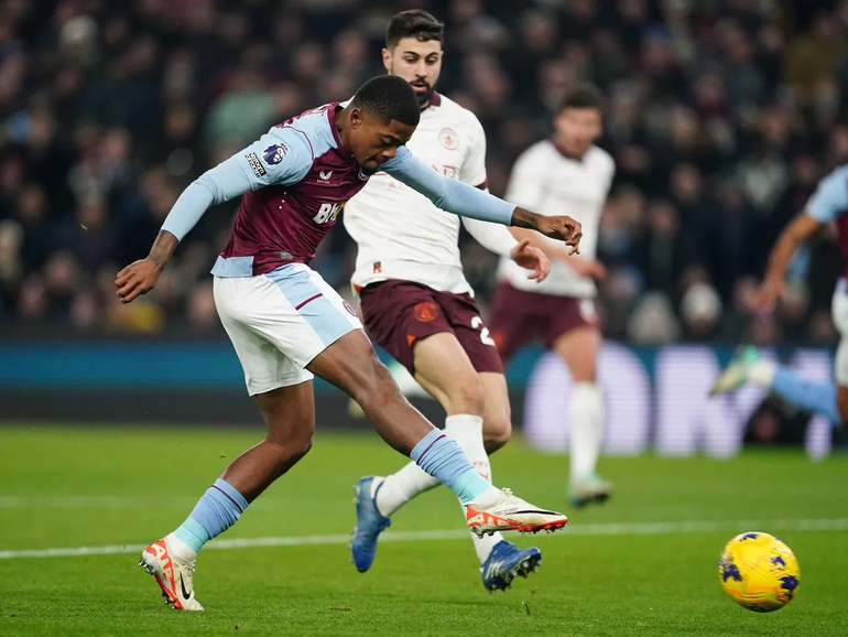 Bailey luôn học hỏi để cải thiện kỹ năng chơi bóng. (Ảnh: Gettys) Bailey luôn học hỏi để cải thiện kỹ năng chơi bóng. (Ảnh: Gettys)