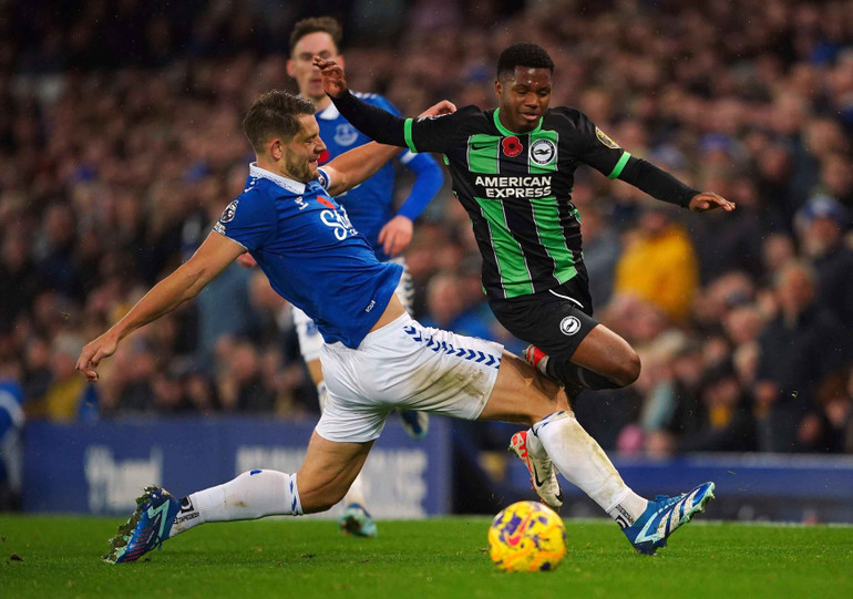 Everton là một trong những đội để thủng lưới ít nhất ở Premier League 2023-2024. (Ảnh: Newsday) Everton là một trong những đội để thủng lưới ít nhất ở Premier League 2023-2024. (Ảnh: Newsday)