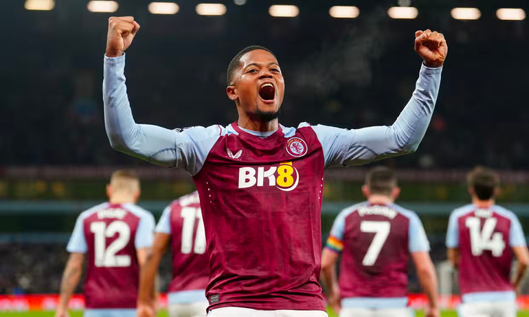 Chiến thắng trước Man City tạo động lực lớn cho đoàn quân của Unai Emery. Chiến thắng trước Man City tạo động lực lớn cho đoàn quân của Unai Emery.