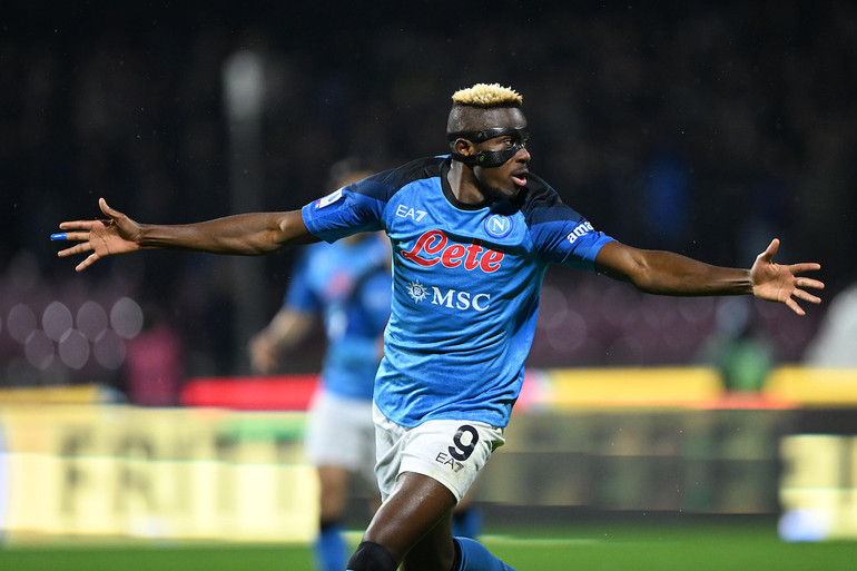 Victor Osimhen là ứng cử viên cho vị trí số 9 ở Chelsea. (Ảnh: ESPN) Victor Osimhen là ứng cử viên cho vị trí số 9 ở Chelsea. (Ảnh: ESPN)