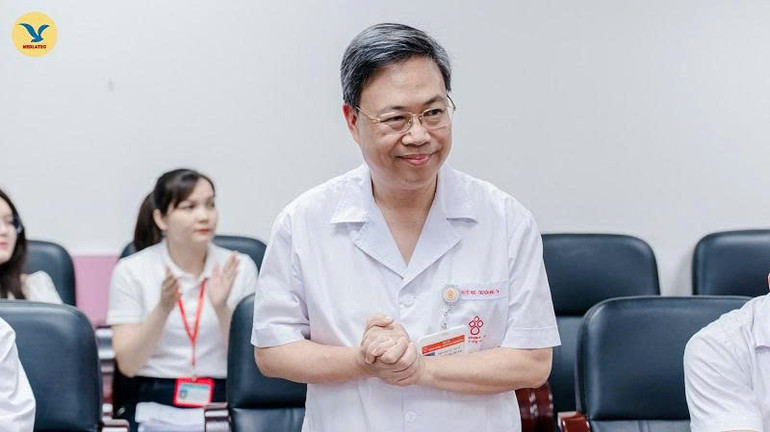 PGS, TS Nguyễn Hà Thanh, Viện trưởng Viện Huyết học-Truyền máu Trung ương, tham dự buổi lễ ký kết. PGS, TS Nguyễn Hà Thanh, Viện trưởng Viện Huyết học-Truyền máu Trung ương, tham dự buổi lễ ký kết.