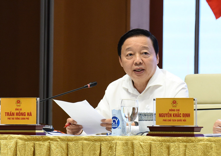 Phó Thủ tướng Trần Hồng Hà phát biểu tại Hội nghị.