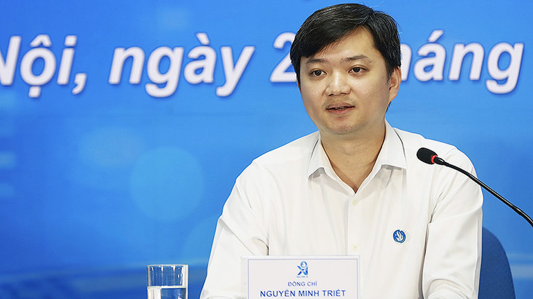 Đồng chí Nguyễn Minh Triết trả lời câu hỏi của đại biểu từ các điểm cầu. Đồng chí Nguyễn Minh Triết trả lời câu hỏi của đại biểu từ các điểm cầu.