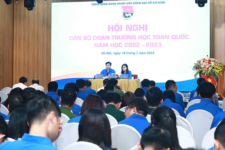 Toàn cảnh Hội nghị cán bộ Đoàn trường học toàn quốc năm học 2022-2023.