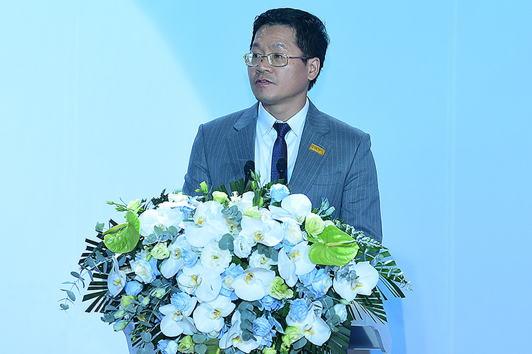 Chủ tịch Hội Doanh nghiệp trẻ Hà Nội Trần Đăng Nam chia sẻ cảm xúc tại buổi lễ. Chủ tịch Hội Doanh nghiệp trẻ Hà Nội Trần Đăng Nam chia sẻ cảm xúc tại buổi lễ.