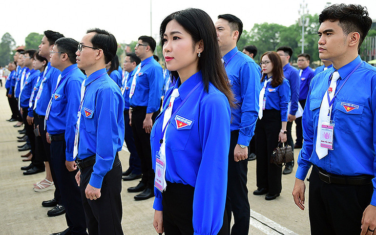 Liên hoan năm nay có sự tham dự của 75 đại biểu chính thức, đều là những tấm gương điển hình trong học tập, làm theo tấm gương đạo đức Hồ Chí Minh, có đóng góp xứng đáng trong công tác Đoàn và phong trào thanh thiếu nhi, có uy tín và ảnh hưởng tích cực trong đoàn viên, thanh niên. Liên hoan năm nay có sự tham dự của 75 đại biểu chính thức, đều là những tấm gương điển hình trong học tập, làm theo tấm gương đạo đức Hồ Chí Minh, có đóng góp xứng đáng trong công tác Đoàn và phong trào thanh thiếu nhi, có uy tín và ảnh hưởng tích cực trong đoàn viên, thanh niên.