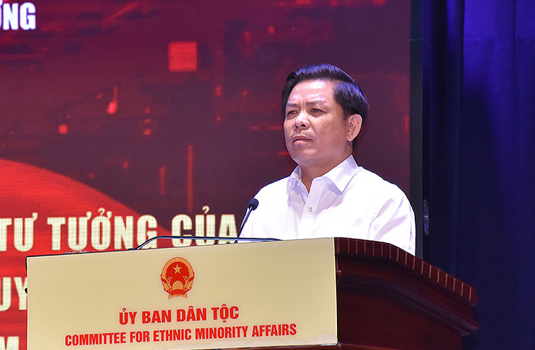 Đồng chí Nguyễn Văn Thể phát biểu ý kiến trong khuôn khổ chương trình.