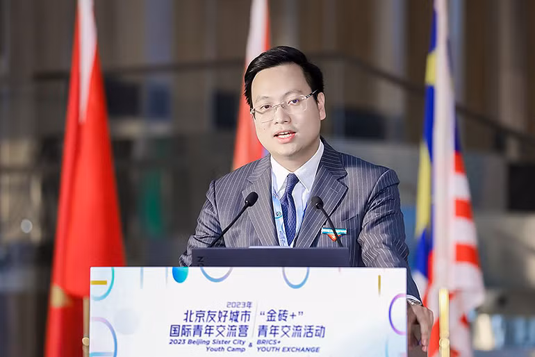 Phó Bí thư Thành đoàn Hà Nội Trần Quang Hưng, Trưởng Đoàn đại biểu thành phố Hà Nội tại chương trình.