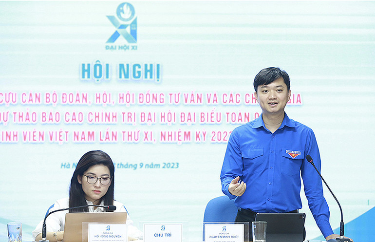 Đồng chí Nguyễn Minh Triết phát biểu ý kiến tại Hội nghị. Đồng chí Nguyễn Minh Triết phát biểu ý kiến tại Hội nghị.