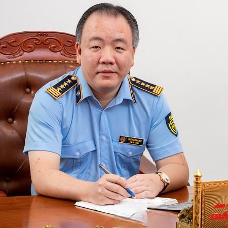 Tổng Cục trưởng Quản lý thị trường Trần Hữu Linh Tổng Cục trưởng Quản lý thị trường Trần Hữu Linh