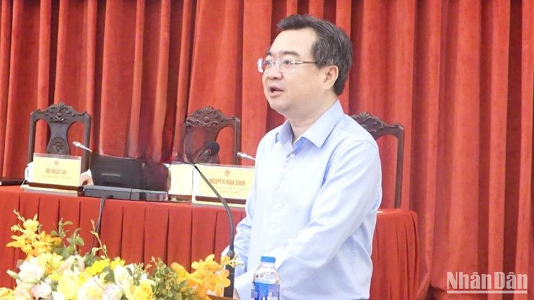 Bộ trưởng Xây dựng Nguyễn Thanh Nghị.