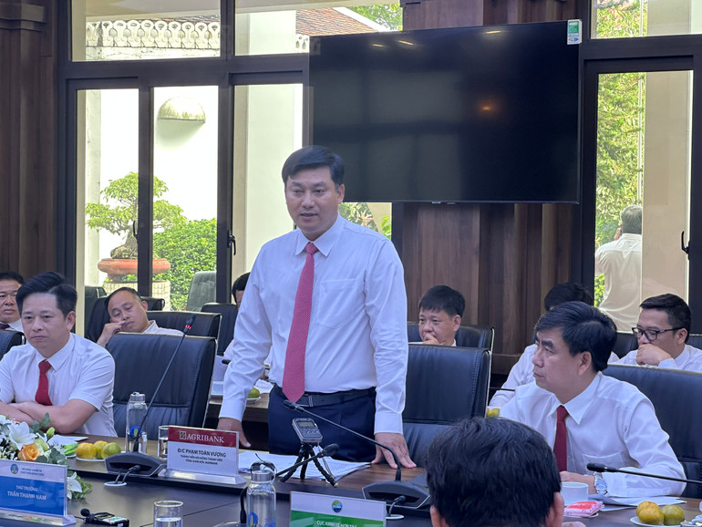 Ông Phạm Toàn Vượng, Thành viên Hội đồng thành viên, Tổng Giám đốc Agribank phát biểu tại buổi lễ.