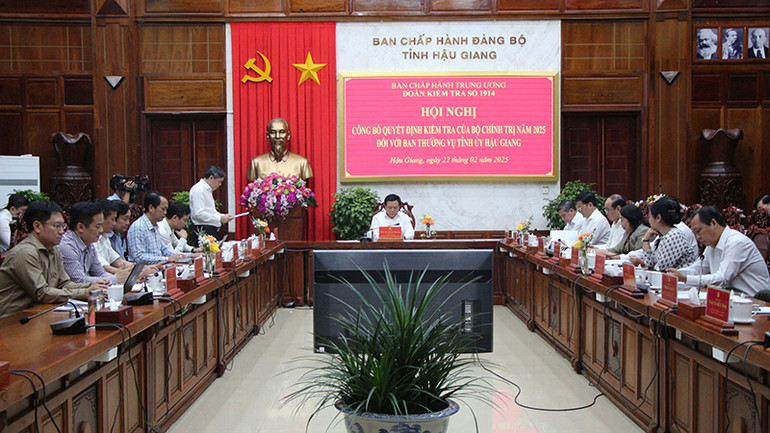 Quang cảnh hội nghị. Quang cảnh hội nghị.