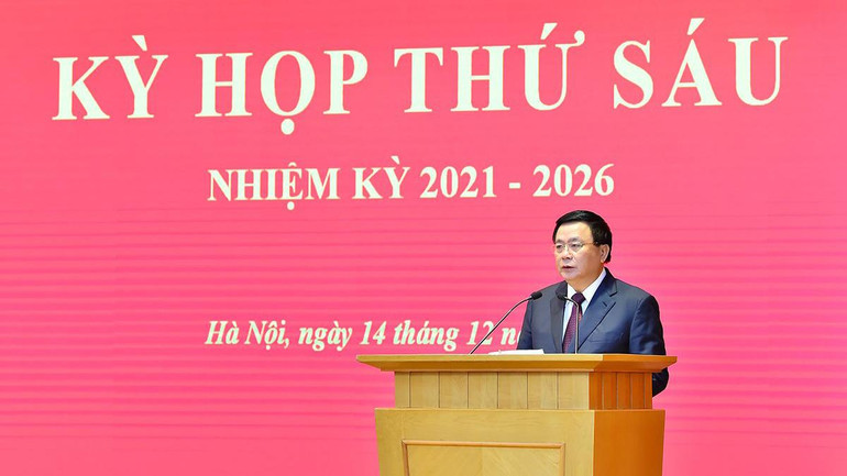 Đồng chí Nguyễn Xuân Thắng phát biểu chỉ đạo kỳ họp. (Ảnh: THỦY NGUYÊN)