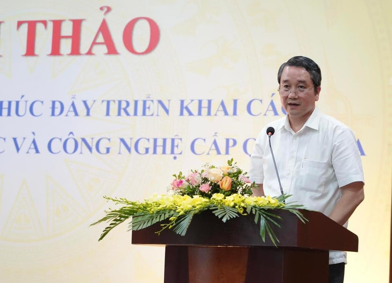 Ông Đào Ngọc Chiến nêu ý kiến tại hội thảo.