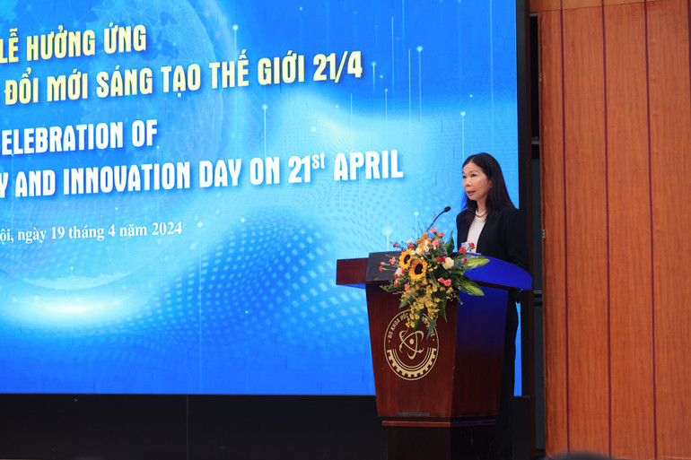 Bà Pauline Tamesis phát biểu tại lễ phát động.