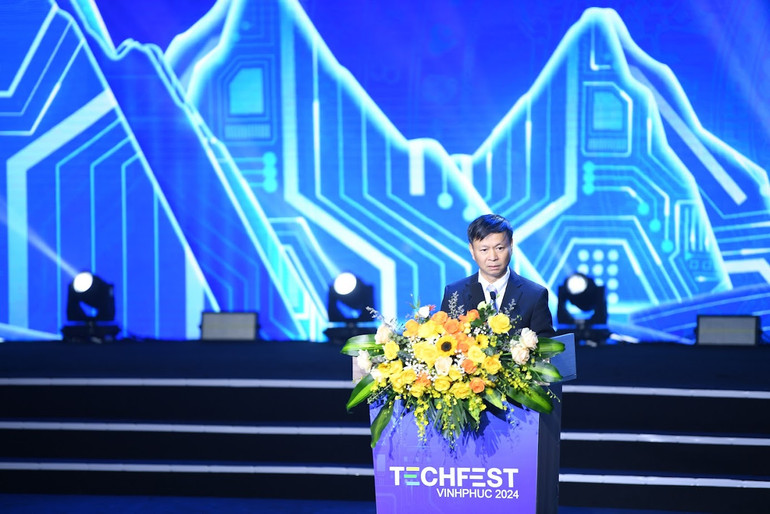 Thứ trưởng Hoàng Minh phát biểu tại sự kiện.