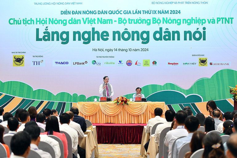 Toàn cảnh Diễn đàn.