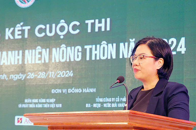 Đồng chí Nguyễn Thị Thu Vân phát biểu ý kiến trước khi các thí sinh tranh tài. Đồng chí Nguyễn Thị Thu Vân phát biểu ý kiến trước khi các thí sinh tranh tài.