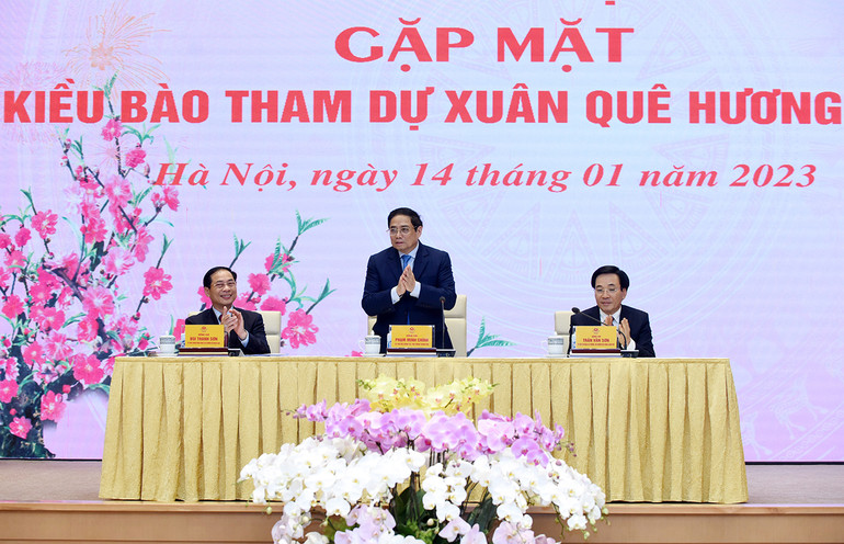 Thủ tướng Phạm Minh Chính tại buổi gặp mặt kiều bào tiêu biểu dự chương trình Xuân Quê hương 2023.