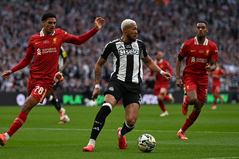 Newcastle giành lợi thế sau hiệp 1. (Ảnh: Newcastle)