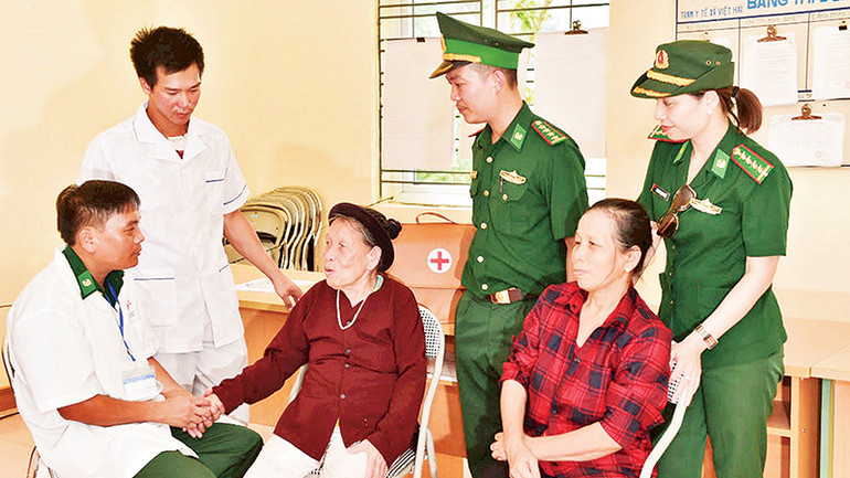 Trạm khám chữa bệnh quân dân y Việt Hải là điểm tựa của bà con xã đảo. Trạm khám chữa bệnh quân dân y Việt Hải là điểm tựa của bà con xã đảo.