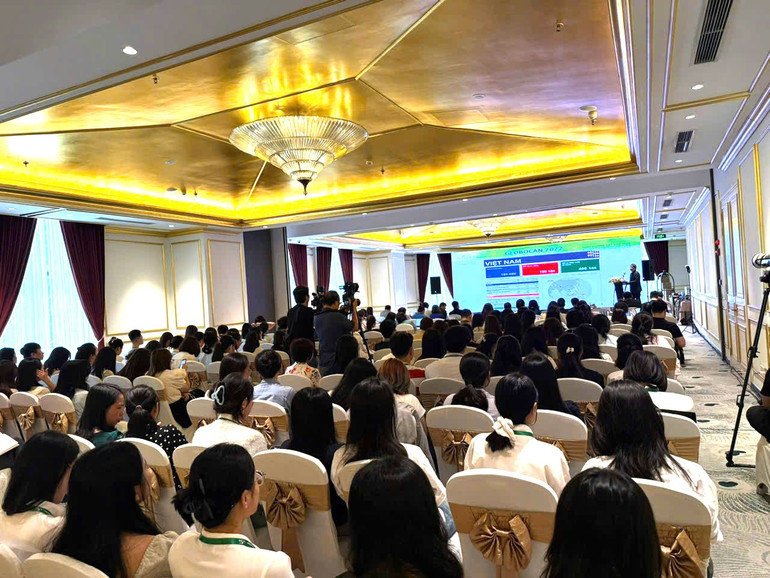 Các đại biểu được cập nhật các kiến thức và thực hành về dinh dưỡng.