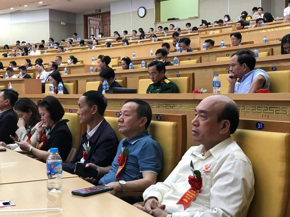 Các doanh nghiệp, doanh nhân dự hội nghị gặp mặt doanh nghiệp, doanh nhân của tỉnh Hưng Yên năm 2023. Các doanh nghiệp, doanh nhân dự hội nghị gặp mặt doanh nghiệp, doanh nhân của tỉnh Hưng Yên năm 2023.