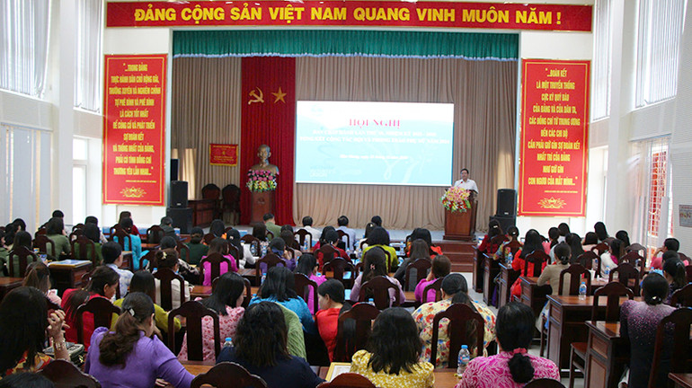 Quang cảnh hội nghị.