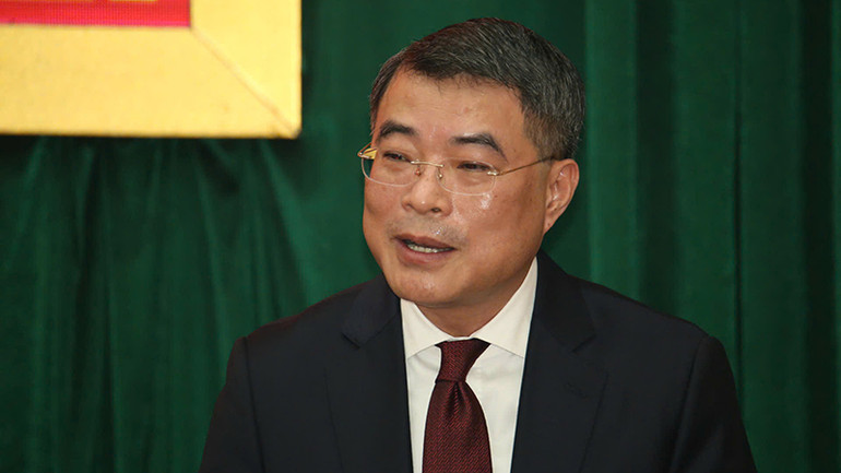 Đồng chí Lê Minh Hưng phát biểu tại hội nghị.