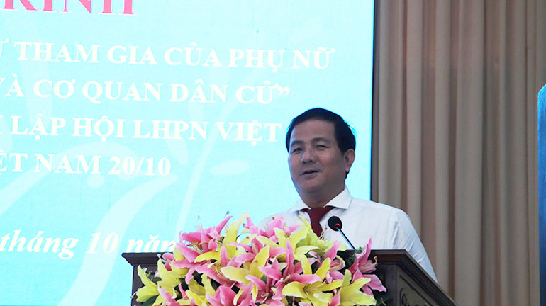 Đồng chí Trần Văn Huyến, Phó Bí thư Thường trực Tỉnh ủy, Chủ tịch Hội đồng nhân dân tỉnh Hậu Giang phát biểu tại Chương trình.