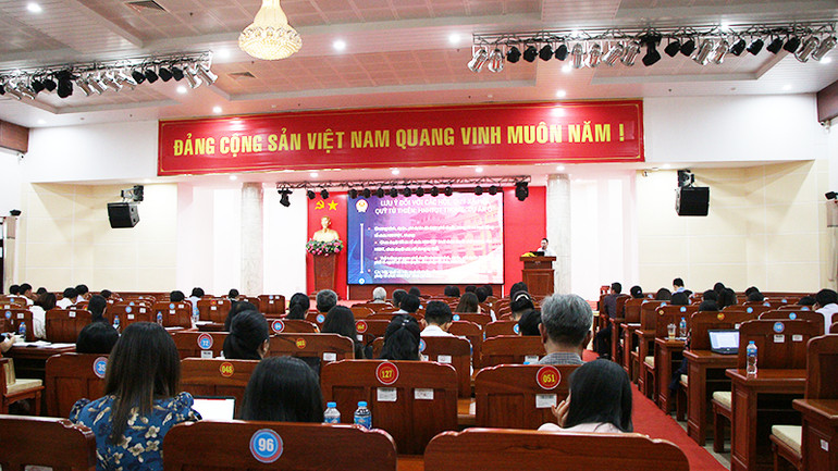 Quang cảnh lớp tập huấn.