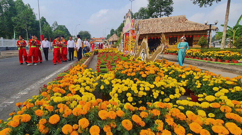 Rực rỡ sắc màu Đường hoa xuân.