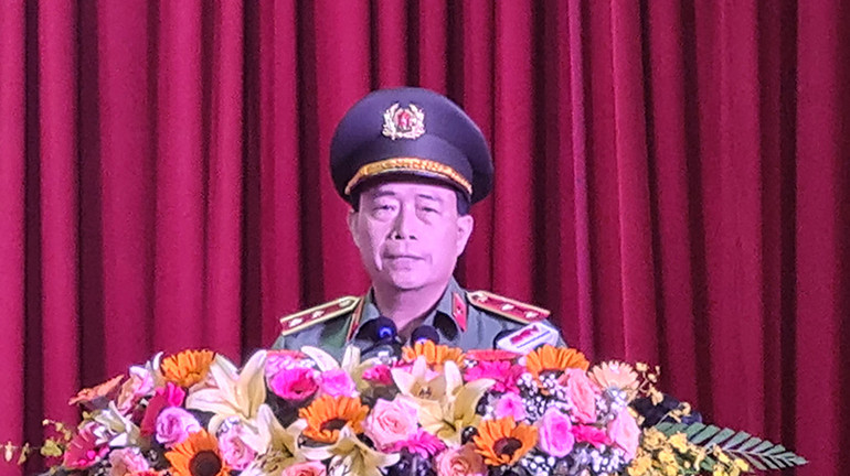 Trung tướng Lê Quốc Hùng, Ủy viên Trung ương Đảng, Thứ trưởng Công an, phát biểu tại hội nghị.