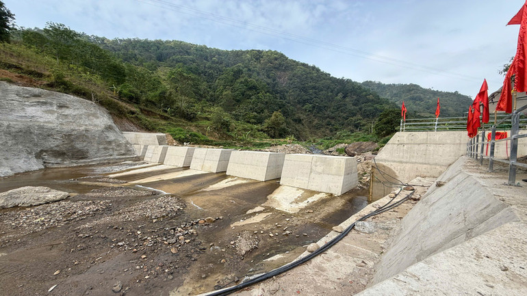 Công trình đập SABO đầu tiên tại Việt Nam tại lưu vực suối Nậm Păm, huyện Mường La, tỉnh Sơn La.