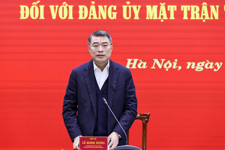 Đồng chí Lê Minh Hưng phát biểu ý kiến tại Hội nghị.