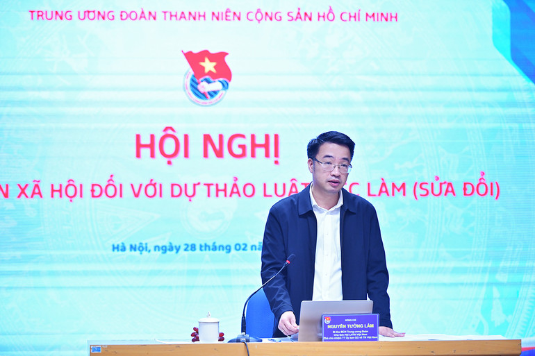 Hội nghị diễn ra dưới sự điều hành của Bí thư Trung ương Đoàn, Chủ tịch Hội Liên hiệp Thanh niên Việt Nam Nguyễn Tường Lâm.