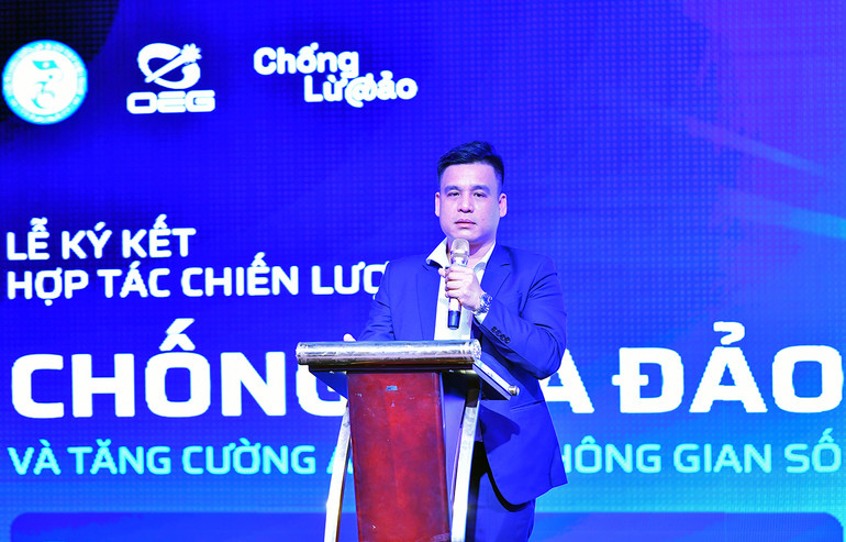 Chủ tịch Hội Thanh niên Khuyết tật Việt Nam Phạm Văn Thành chia sẻ ý kiến tại chương trình.