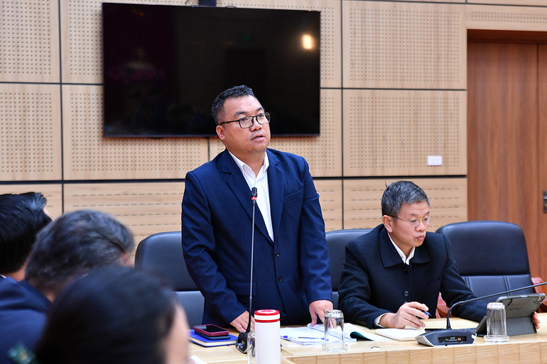 Đại biểu đóng góp ý kiến tại Hội nghị.