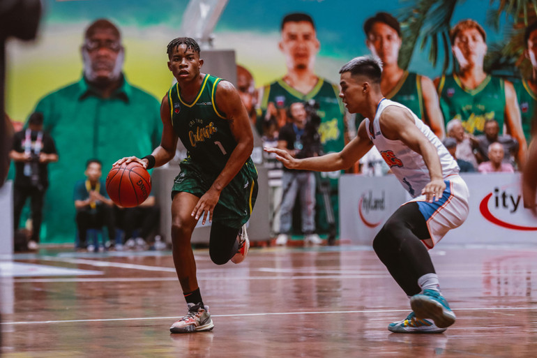 Chiến thắng dễ dàng thuộc về &quot;Cá Basa&quot;.