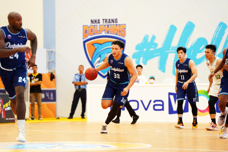 Nha Trang Dolphins cùng Dominique Tham sẵn sàng cho vòng bán kết.