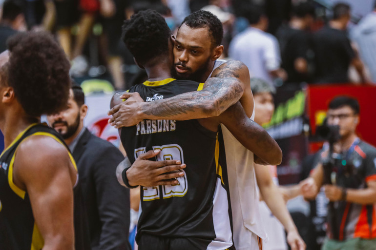 Shane Henry thi đấu xuất sắc trận cuối cùng vòng bảng VBA 2022.