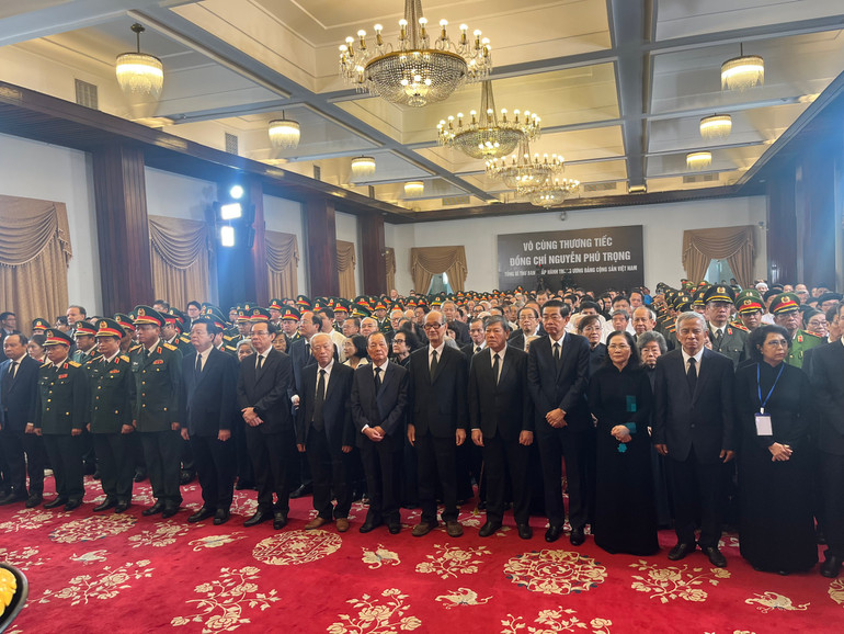 Toàn cảnh Lễ viếng Tổng Bí thư Nguyễn Phú Trọng: Trang nghiêm và xúc động ảnh 26