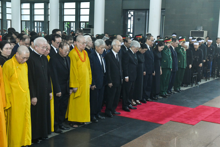 Toàn cảnh Lễ viếng Tổng Bí thư Nguyễn Phú Trọng: Trang nghiêm và xúc động ảnh 65