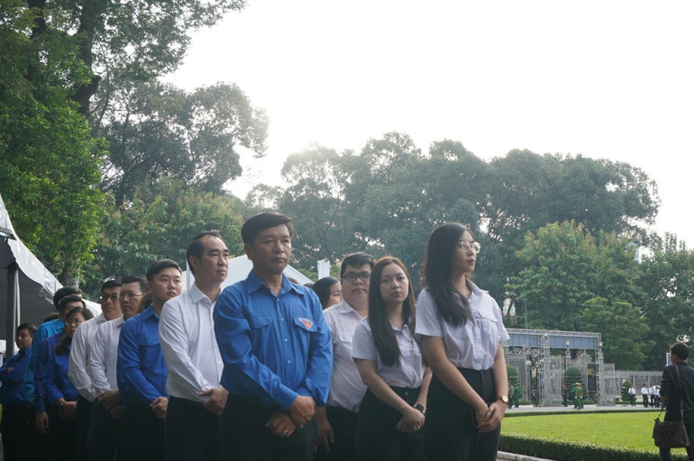 Toàn cảnh Lễ viếng Tổng Bí thư Nguyễn Phú Trọng: Trang nghiêm và xúc động ảnh 28